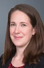 Photo of Lara Hall