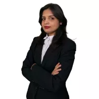 Shruti Kulkarni Photo